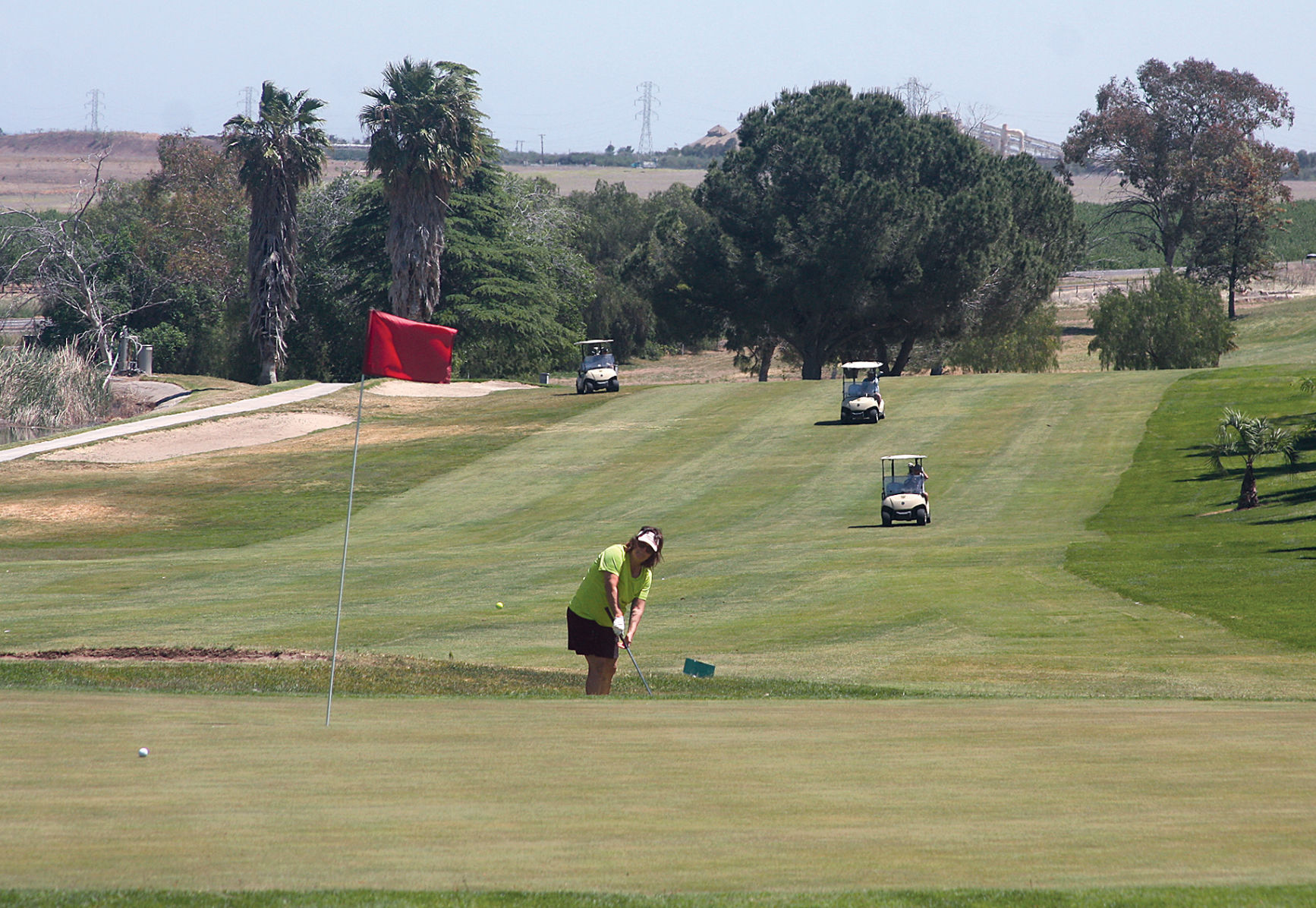 Golf resumes in Tracy